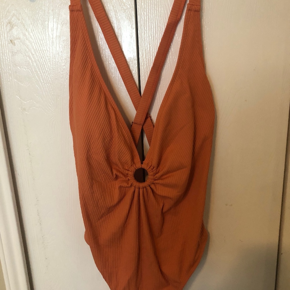 NWT Cupshe one piece